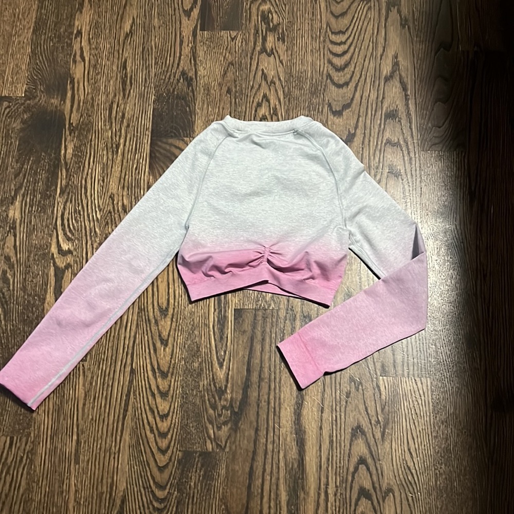 Gymshark Matching Workout Set - Picture 3 of 4